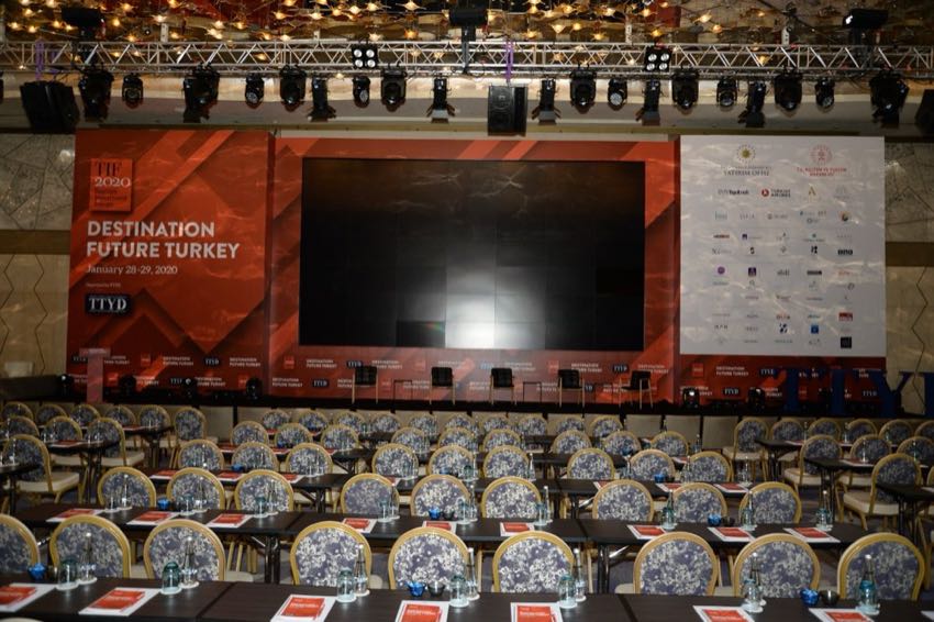 Destination Future Turkey zirve salonu